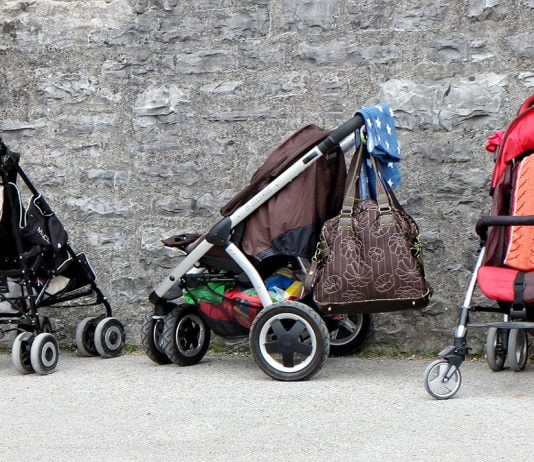 Can You Rent Strollers at Airports? Can-You-Rent-Strollers-at-Airports