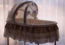 How To Help Baby Sleep In Bassinet How-To-Help-Baby-Sleep-In-Bassinet2